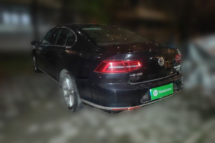 Used Volkswagen Magotan 2017 330TSI DSG Leading Model Rear Left 45 Deg