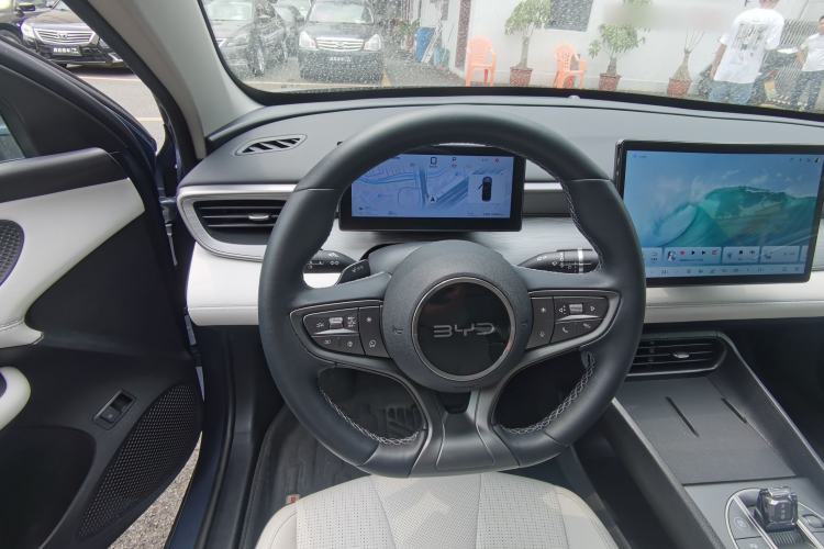 Used BYD Seal 05 DM-i 2025 DM-i Intelligent Drive 120KM Flagship Model Steering Wheel