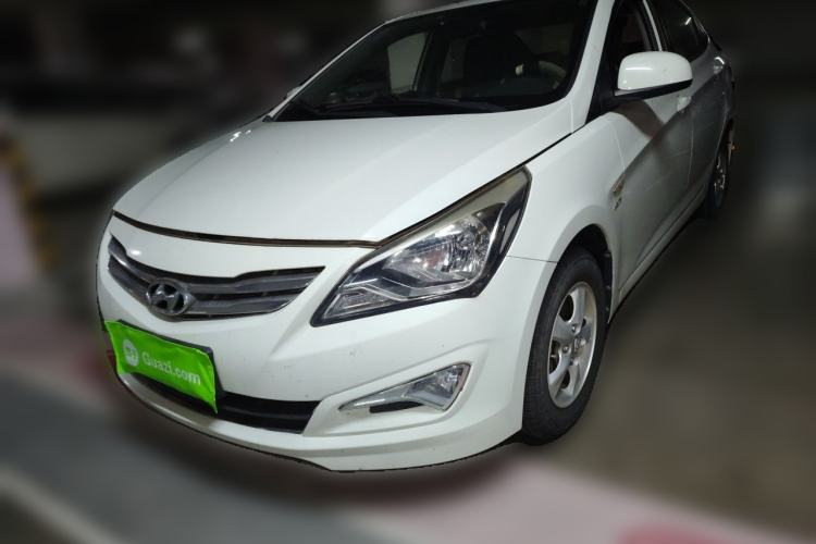 Used Hyundai Verna (older generation) 2014 1.4L Manual Smart GLS Trim
