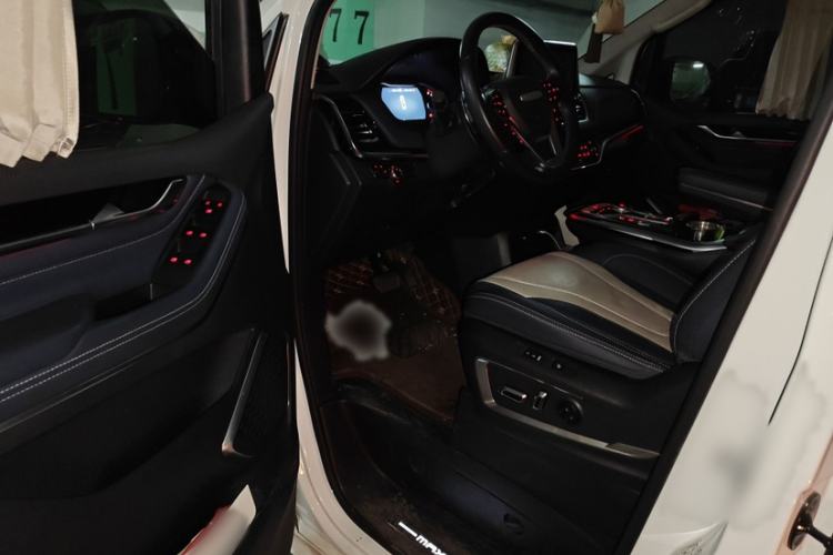 Used SAIC MAXUS G20 2020 2.0T Gasoline Automatic ZhiZun Edition