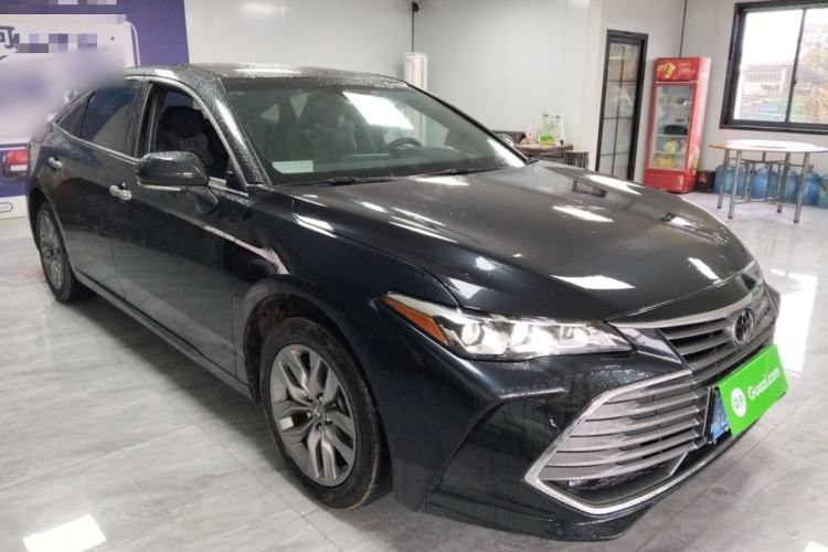 Used Toyota Avalon 2021 2.5L Luxury Edition Front Right 45 Deg