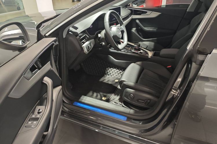 Used Audi A5 2024 Sportback 40 TFSI Fashionable and Dynamic Model
