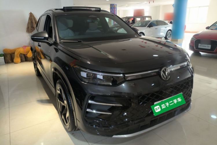 Used Volkswagen Tayron 2025 Tharu L 330TSI Two-Wheel Drive Elite City Package