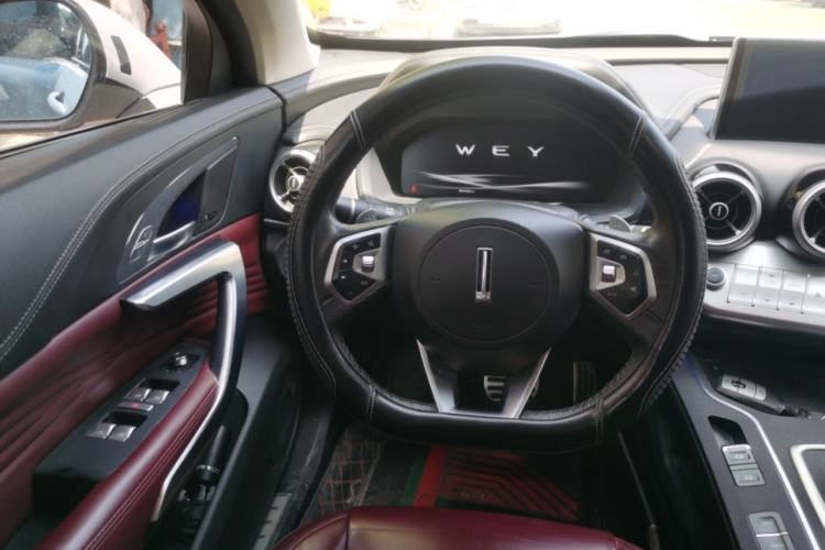 Used Wey VV7 2019 Upgraded Model 2.0T Flagship Version China VI
