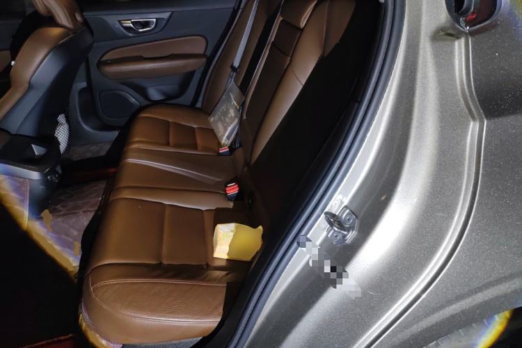 Used Volvo S60 2021 T4 Zhiyi Luxury Edition
