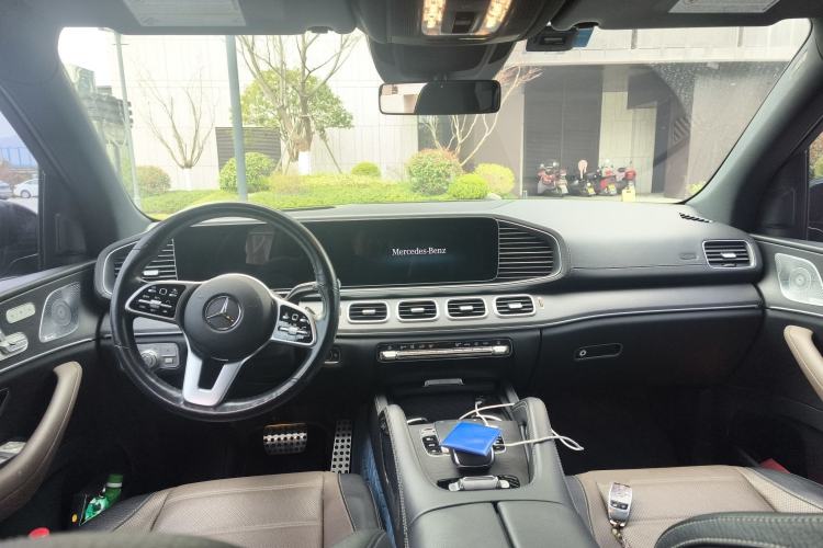 Used Mercedes-Benz GLS 