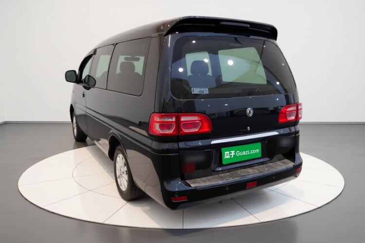 Used FORTHING Lingzhi 2018 M5L 1.6L 7-Seater Luxury Model