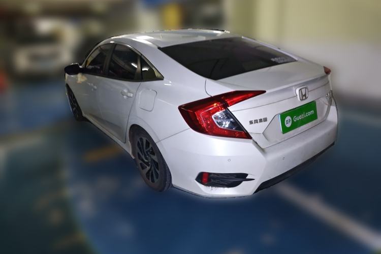 Used Honda Civic 2016 220TURBO CVT Luxury Edition
