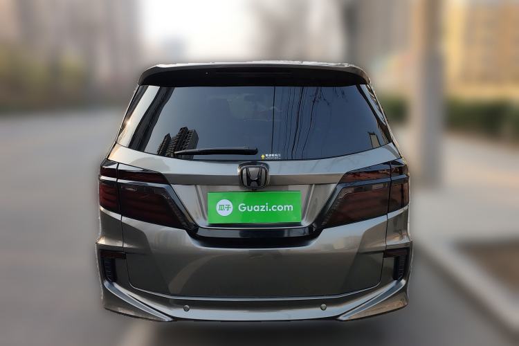 Used Honda Elysion 2016 2.4L Luxury Edition
