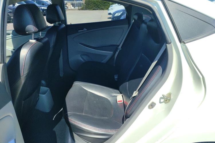 Used Hyundai Verna (older generation) 2016 1.4L Manual Smart GLS Trim Left Rear Seat