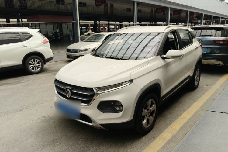 Used Baojun 510 2017 1.5L Manual Fashion Model Guazi used car, China used car export, Used car for sale, Used cars, Cheapest cars for sale