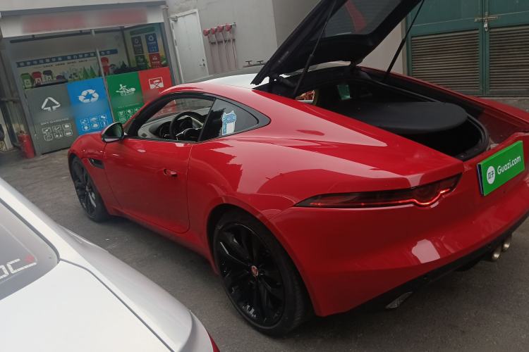 Used Jaguar F-TYPE 2019 3.0 SC Hardtop Version
