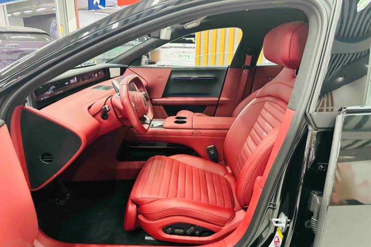 Used Avatr 06 2025 Max Extended-Range Edition