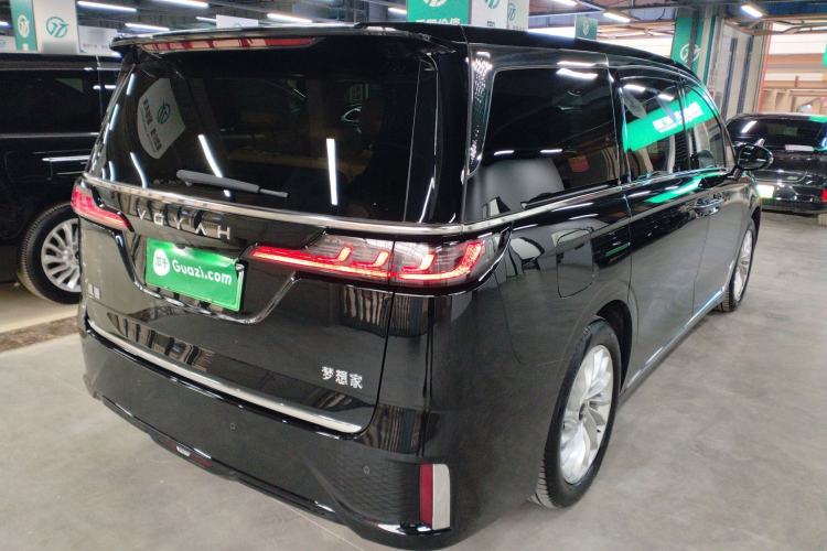 Used VOYAH Dream 2022 0-Emission Version Range of 475 km
