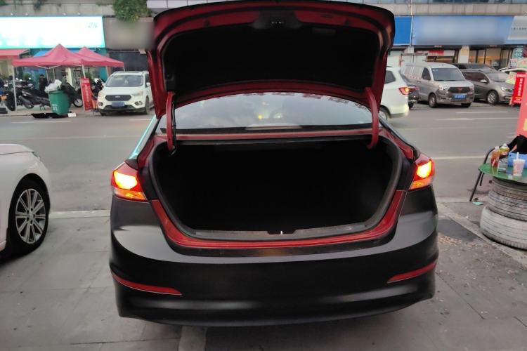 Used Hyundai Elantra (6th Generation / Lingdong) 2016 1.6L Automatic ZhiXuan – Elite Version
