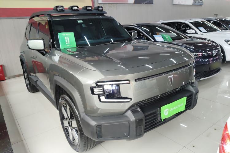 Used Deepal G318 2024 Four-Wheel-Drive Air Suspension Model Front Right 45 Deg