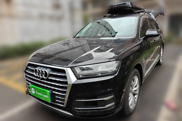 Used Audi Q7 2018 40 TFSI Comfort Model