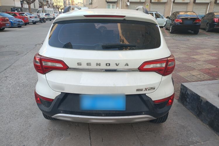 Used BAIC Senova X25 2015 1.5L manual Comfort trim level
