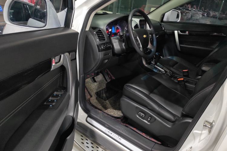 Used Chevrolet Captiva 2017 2.4L Two-Wheel Drive Luxury Edition 7 Seats
