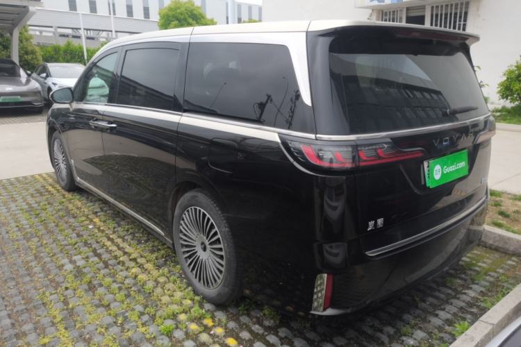 Used VOYAH Dream 2025 PHEV Four-Wheel-Drive Flagship Version – Qiankun Edition
