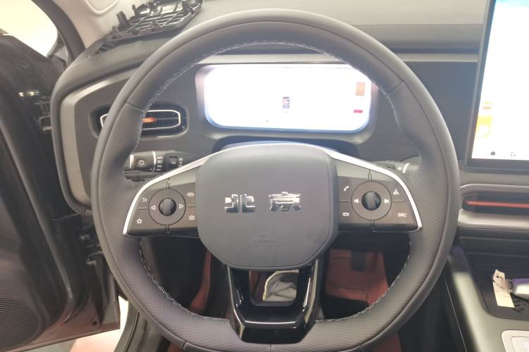 Used BAIC Off-Road BJ30 2026 Model Traveler 1.5T Hybrid Advanced Version
