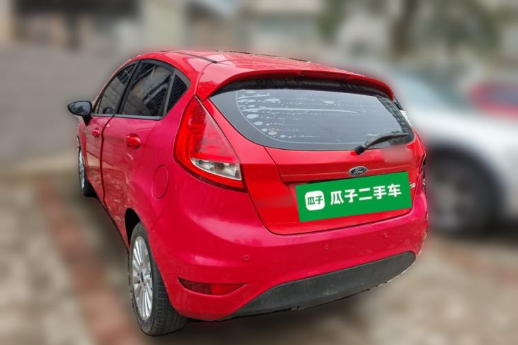 Used Ford Fiesta 2011 Hatchback 1.5L Automatic Fashion Edition
