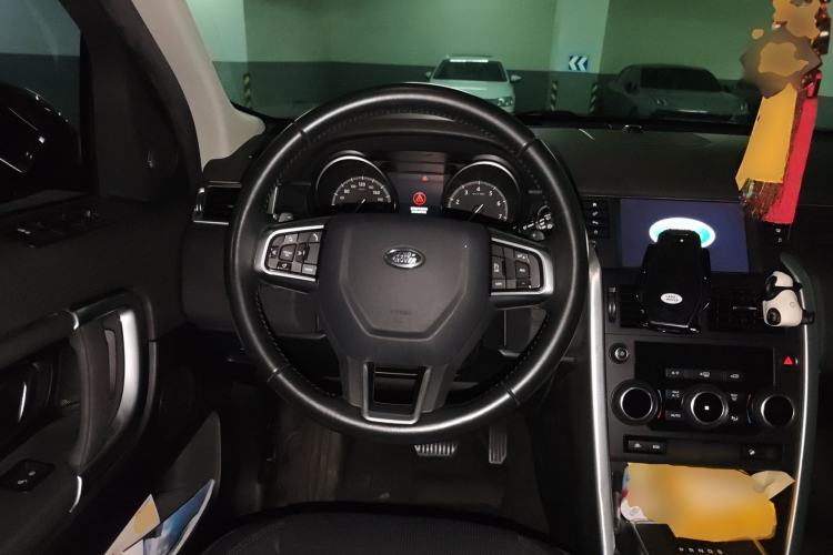 Used Land Rover Discovery Sport 2017 2.0T SE
