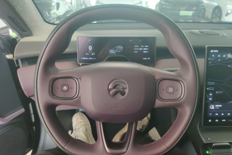 Used Nio ET5T 2023 75 kWh Touring Steering Wheel