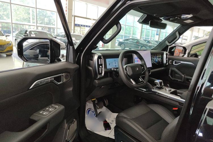 Used JETOUR Traveler 2023 2.0T All-Wheel Drive Conquer PRO