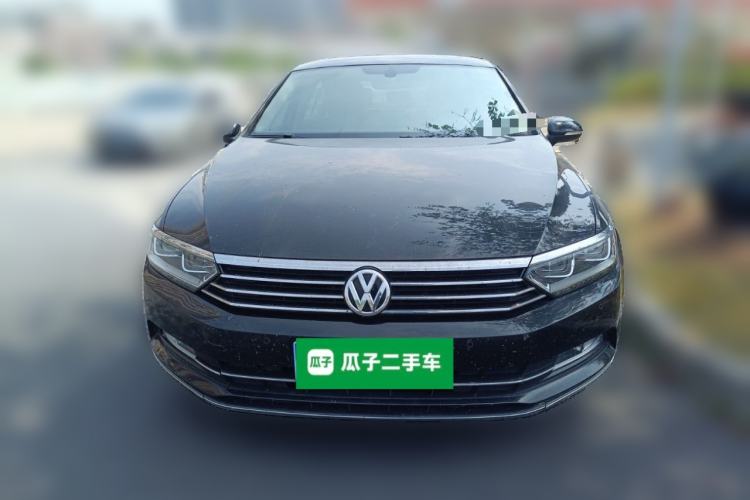 Used Volkswagen Magotan 2017 330TSI DSG Luxury Model