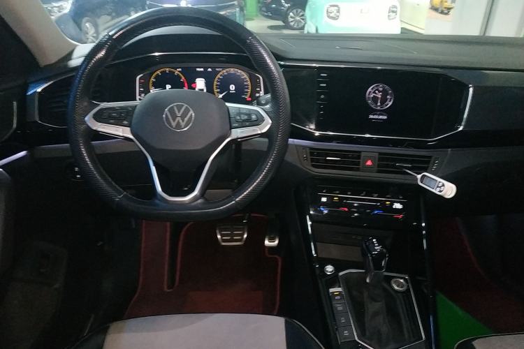 Used Volkswagen Tayron X 2020 330TSI Two-Wheel Drive Luxury Smart Connectivity Version Steering Wheel