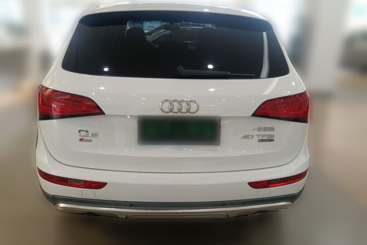 Used Audi Q5 2018 Collector's Edition 40 TFSI Technology Model