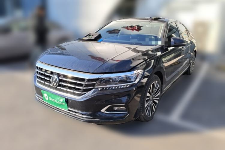 Used Volkswagen Passat 2020 Revised Version 330TSI Luxury Edition China VI Standard