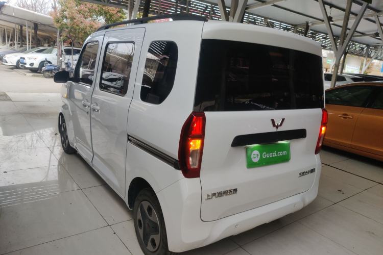 Used Wuling Zhiguang New Energy 2025 Comfort Model Exterior 2