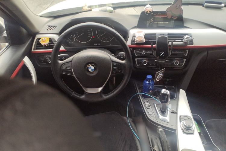 Used BMW 3 Series 2015 320Li Fashion Model Steering Wheel