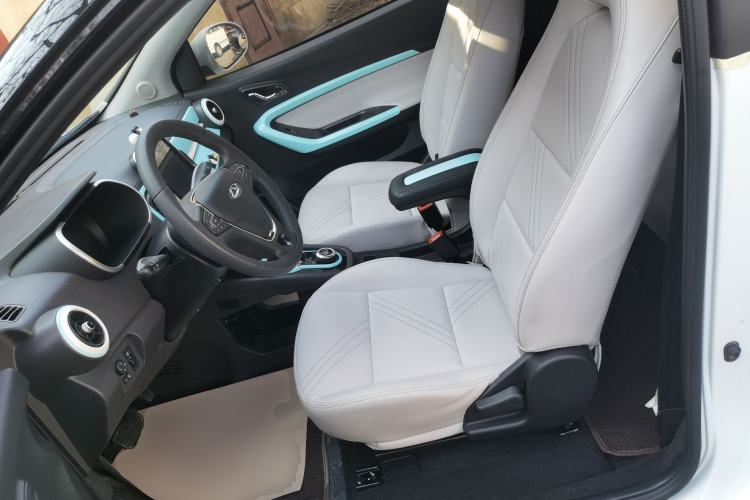 Used Chery QQ Little Ant 2021 150 000 Yuan "Ant Fan" Edition New Ant Cool Version Lithium-Ion Battery Left Front Seat