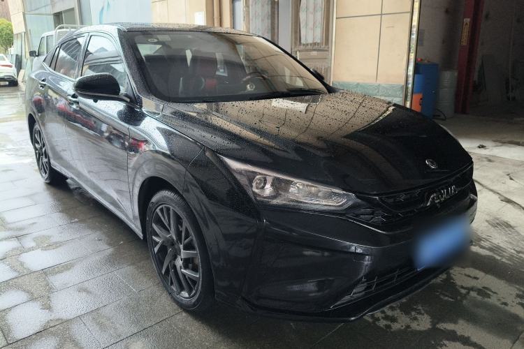 Used Dongfeng Aeolus Yixuan 2020 230T Automatic Dazzle Track Rider Edition Front Right 45 Deg