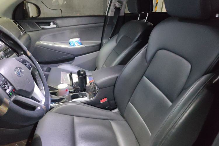 Used Hyundai Tucson 2015 1.6T Dual-Clutch Two-Wheel-Drive Smart Model
