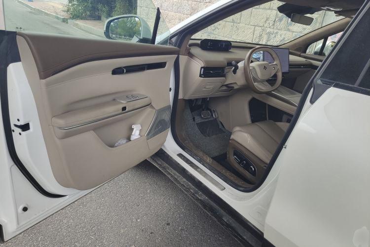 Used Hyptec HT 2023 670 Rear-Drive Ultra-High Voltage Version