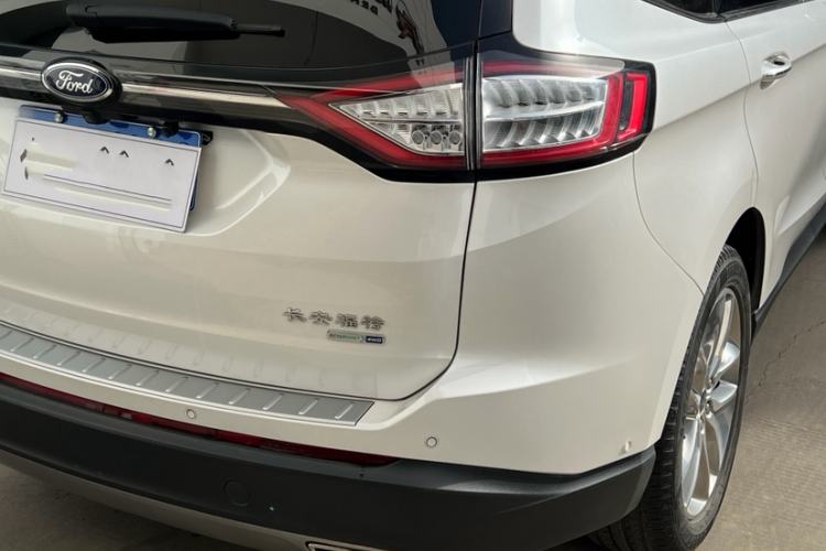 Used Ford Edge 2018 EcoBoost 245 Four-Wheel Drive Titanium 7-Seater