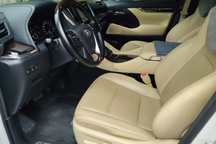 Used Toyota Alphard 2015 3.5L Luxury Edition