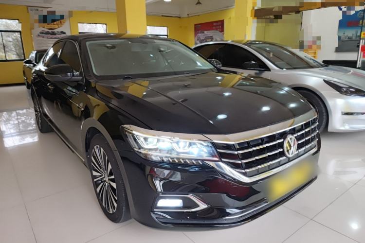 Used Volkswagen Passat 2019 330TSI Luxury Edition China VI Standard