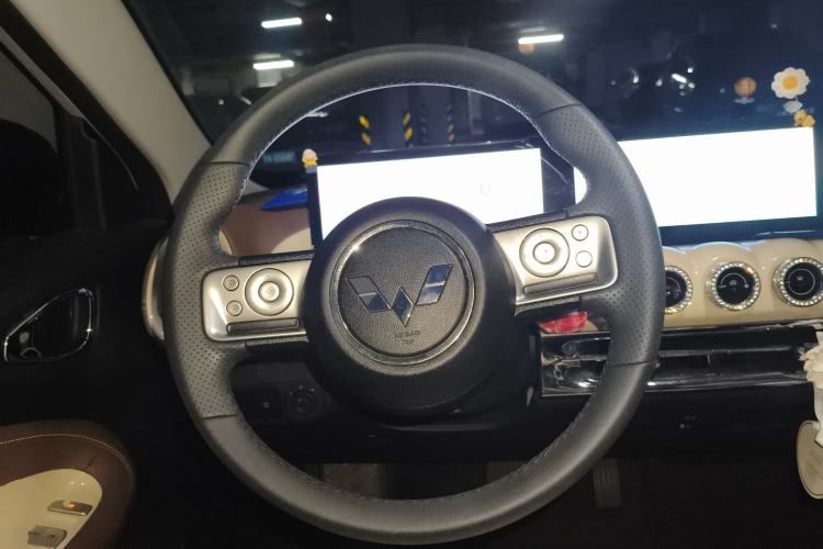 Used Wuling Bingo 2023 333 km Lingxi Connected+ Version