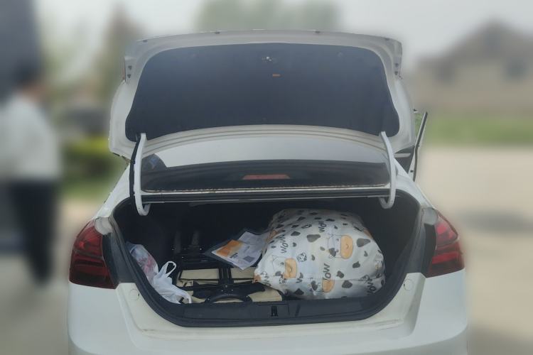 Used Geely Auto Emgrand 2019 Leading Edition 1.5L CVT Upward Asian Games Edition China VI Trunk