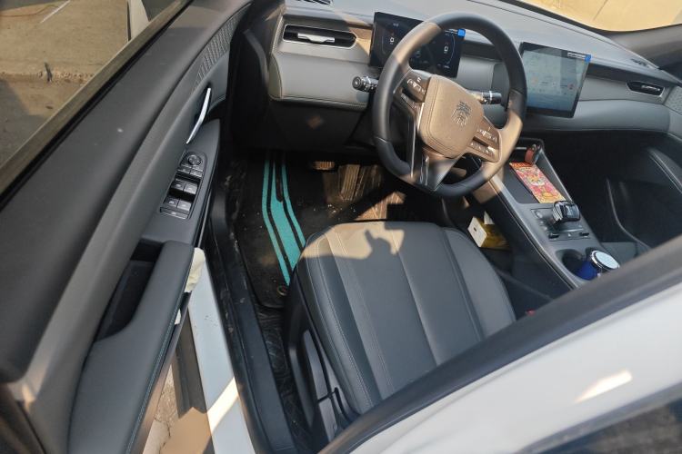 Used BYD Qin PLUS 2025 DM-i Smart Drive 55KM Leading Model
