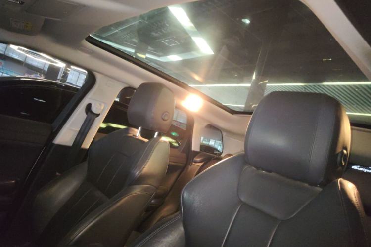 Used Land Rover Range Rover Evoque 2018 240 PS SE Smart Brilliance Edition
