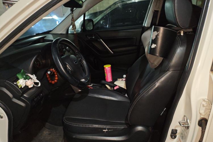 Used Subaru Forester 2013 2.5i Automatic Luxury Edition Left Front Seat