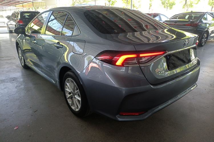 Used Toyota Corolla 2021 Dual-Motor 1.8L E-CVT Elite Edition Exterior 2