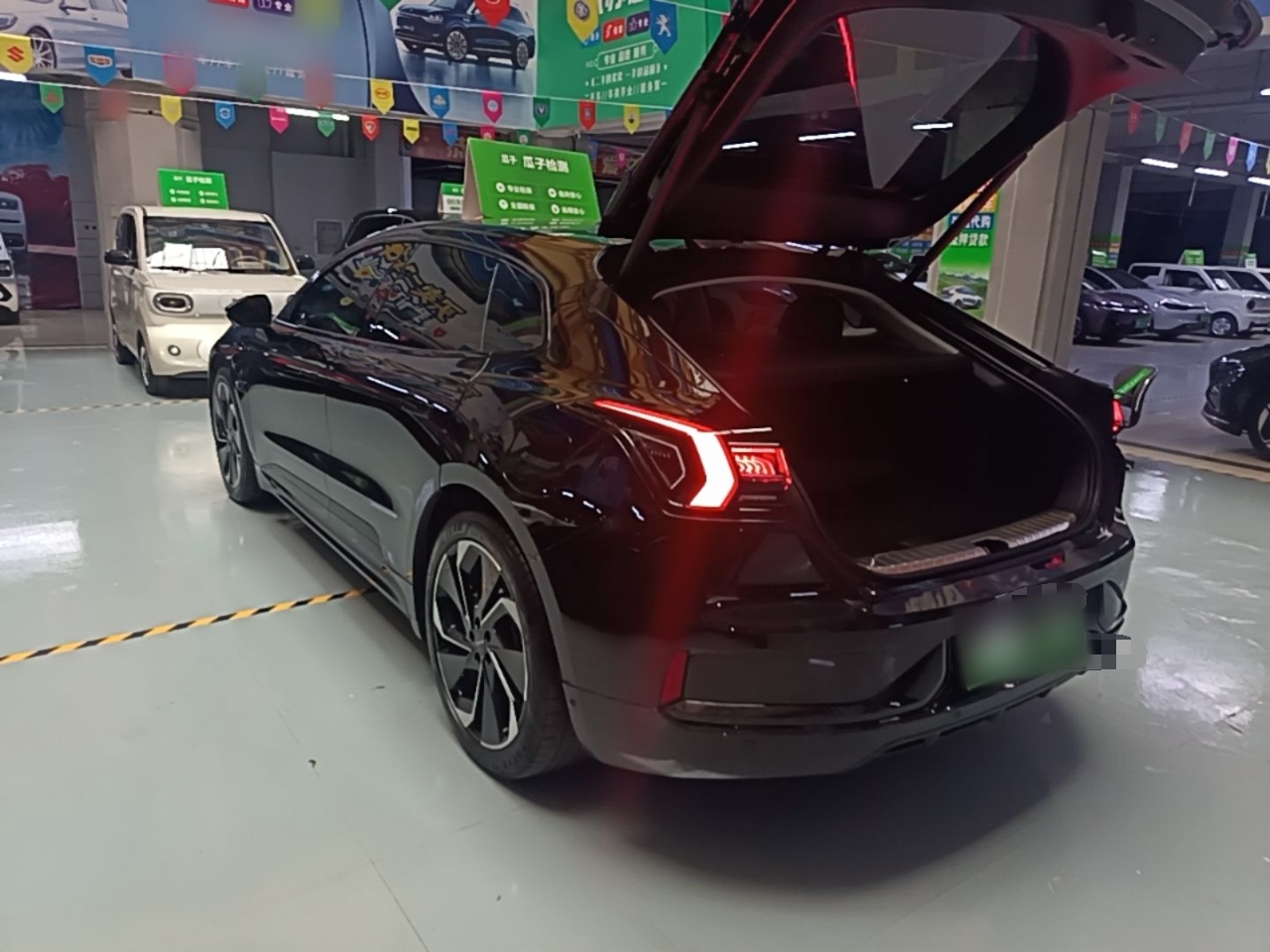 Zeekr 001 2023 WE Edition 86 kWh — снимка 4