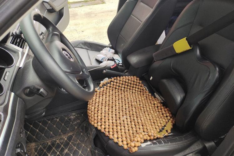 Used Volkswagen Bora 2016 1.6L Manual Fashion Edition Left Front Seat